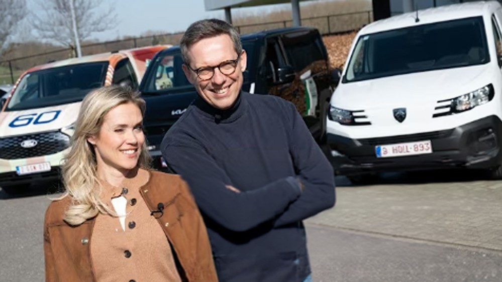 Arval_header_web