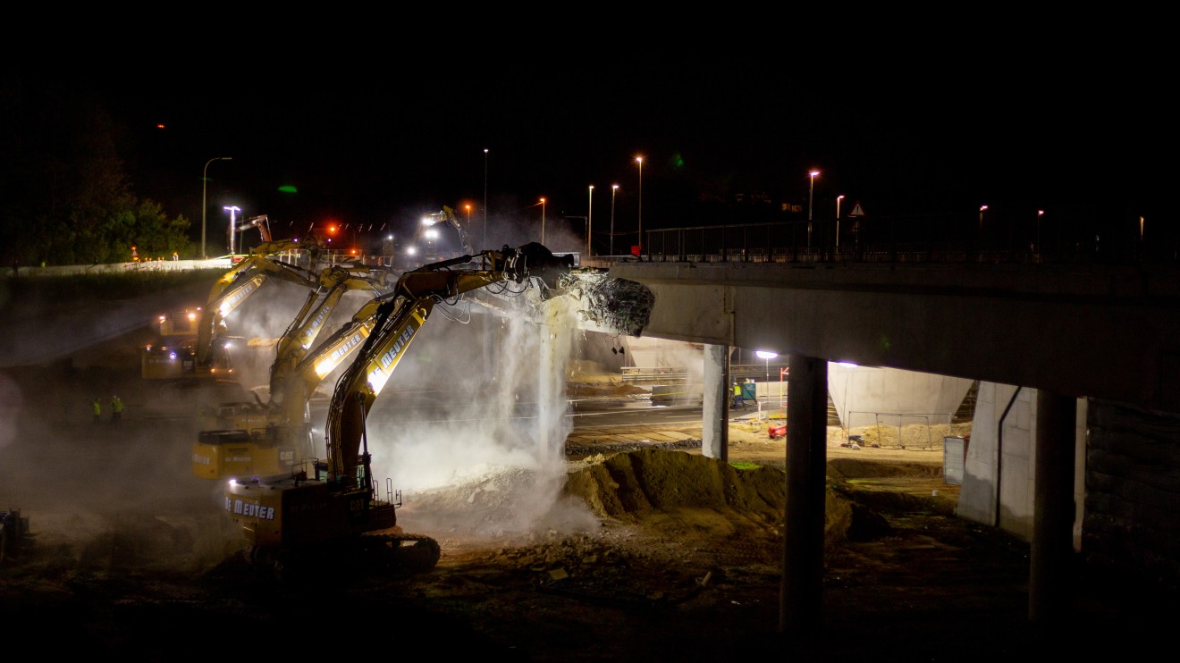 Afbraak brug Henneaulaan 4