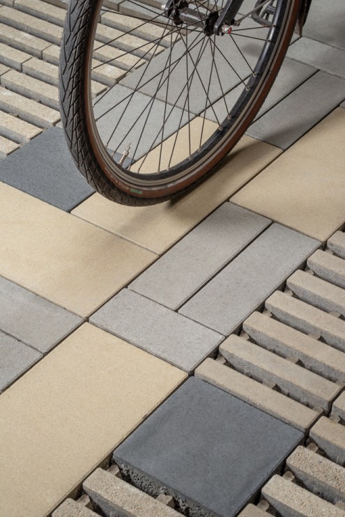 ok_Ebema_LivingCity_Flex-Fusion_Strike-(4)-met-fiets-verticaal