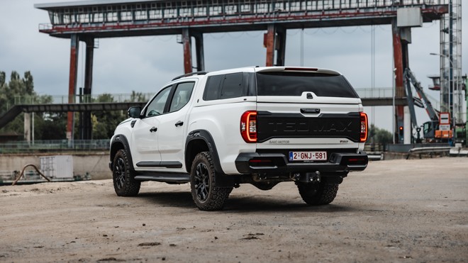 Maxus---T60-MAX---Exterior---dietervdplas_3