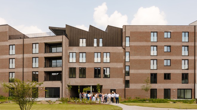 444A3572LeylaHesna_huyzentruyt